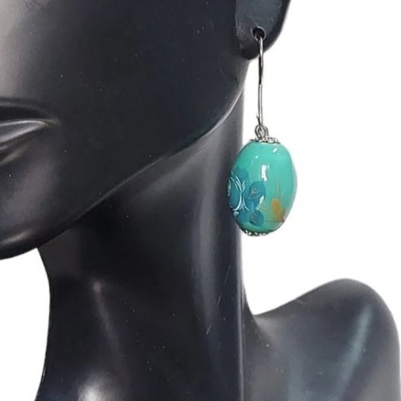 New E296‎ Hand-Painted Robin's Egg Beaded Drop Earrings. Women's Fashion - Picture 1 of 16